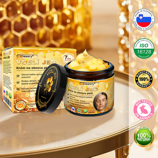 🎇𝓓𝓪𝓪𝓼𝓻𝔂® krém s včelím jedom – na opravu pokožky a proti starnutiu.Pomáha vyhladzovať vrásky, hydratuje, rozjasňuje pleť, podporuje hojenie jaziev.Upokojuje citlivú pokožku a zjednocuje tón pleti